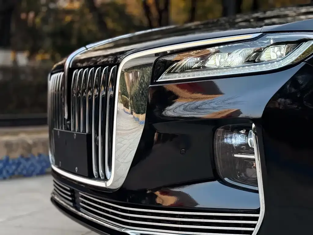 Hongqi H9 — фото 2