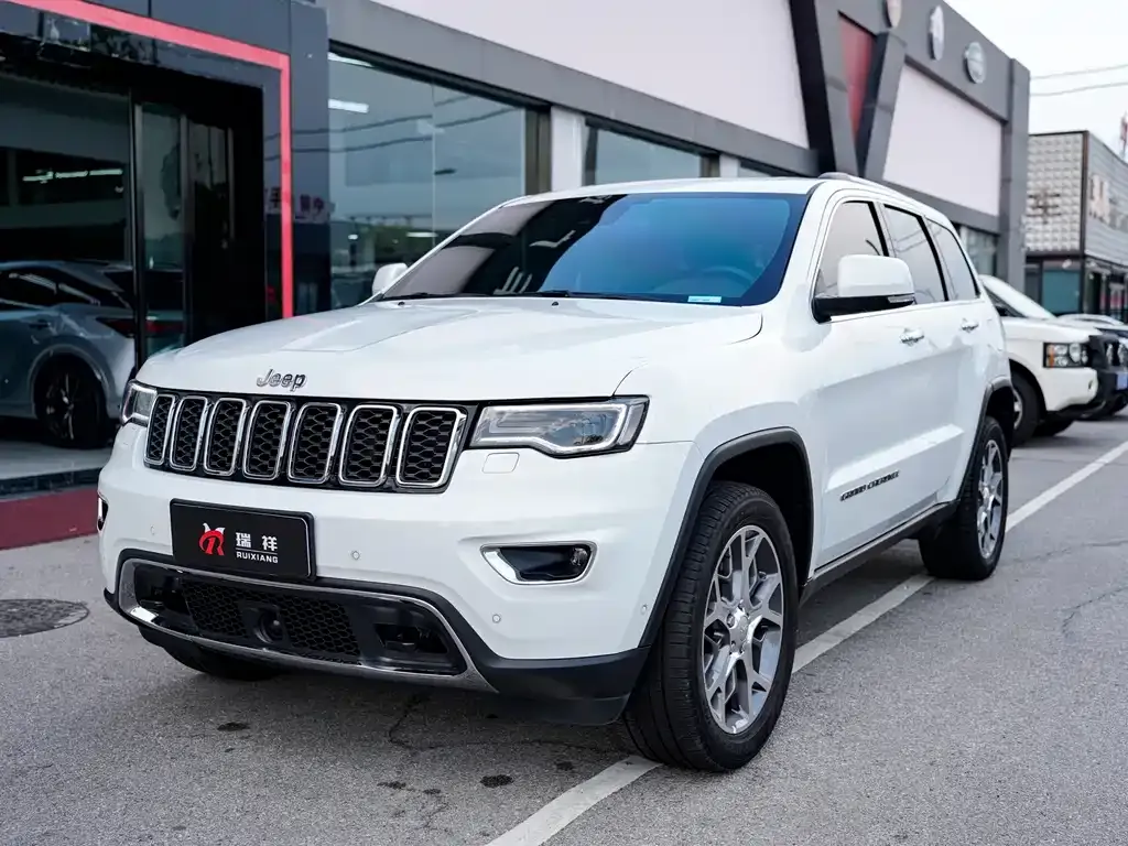 Jeep Grand Cherokee (Import) — фото 1