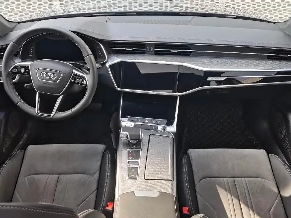 Audi A6L — фото 5