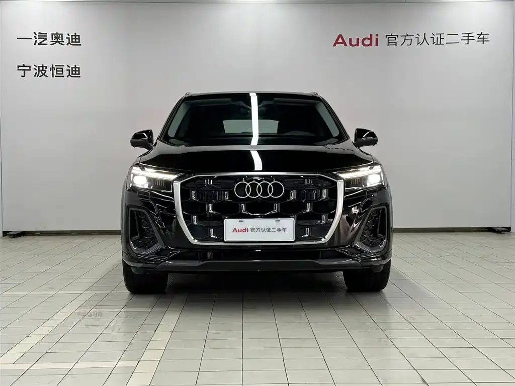 Audi Q7 — фото 6