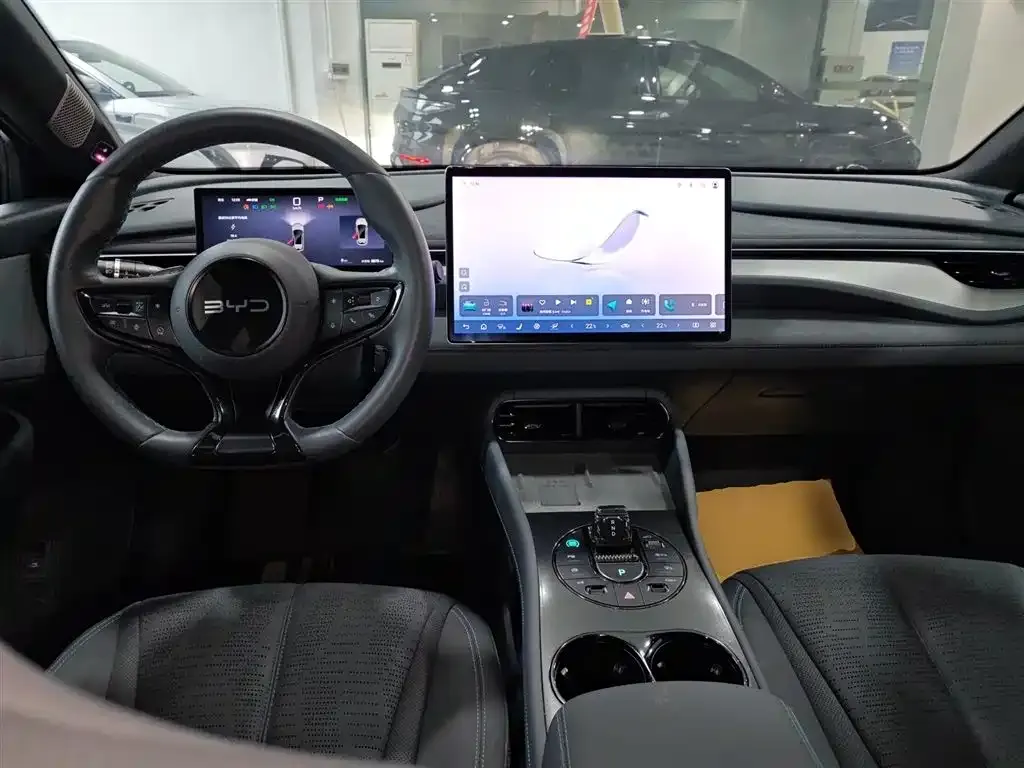 BYD Seal 06GT — фото 10
