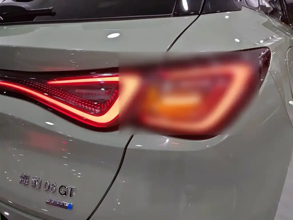 BYD Seal 06GT — фото 3