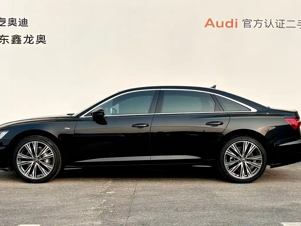 Audi A6L — фото 2