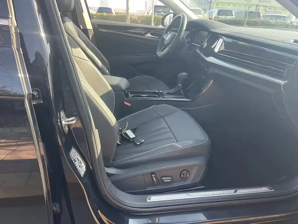 Volkswagen Passat — фото 6
