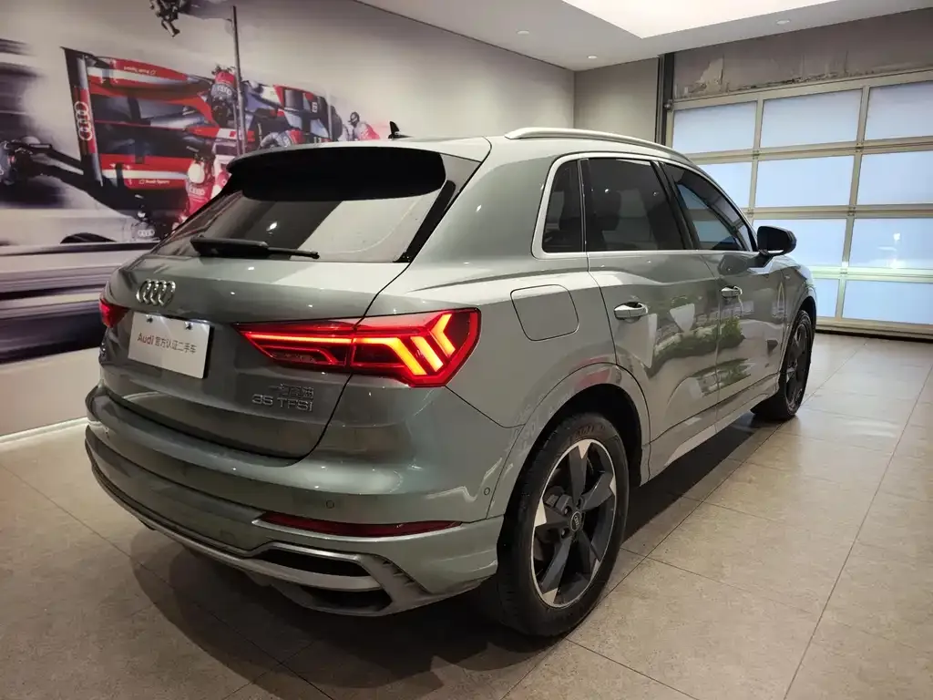 Audi Q3 — фото 5