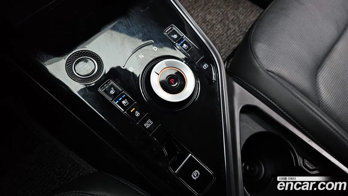 Kia Niro — фото 4