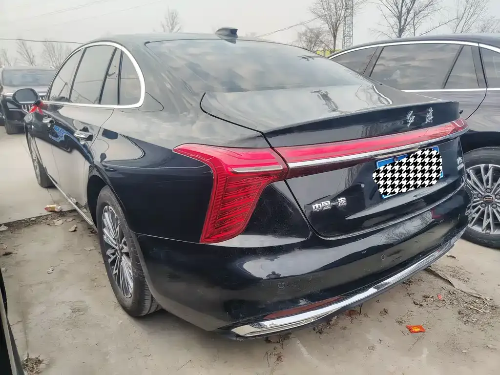 Hongqi H5 — фото 2