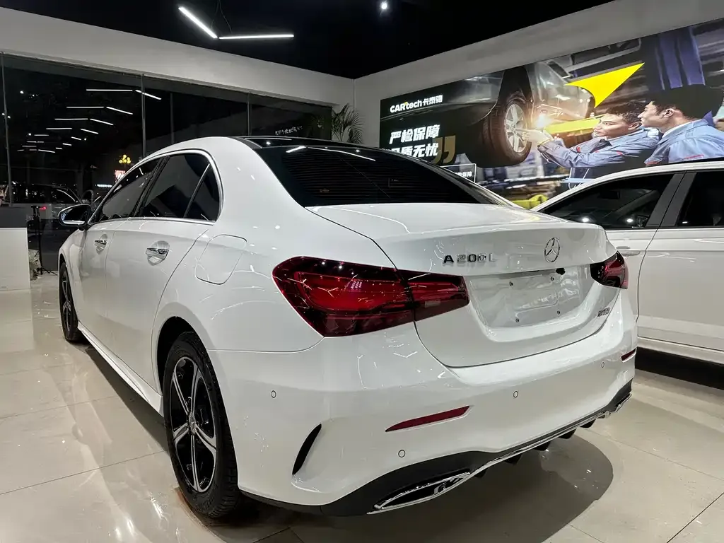Mercedes-Benz A-Class — фото 6