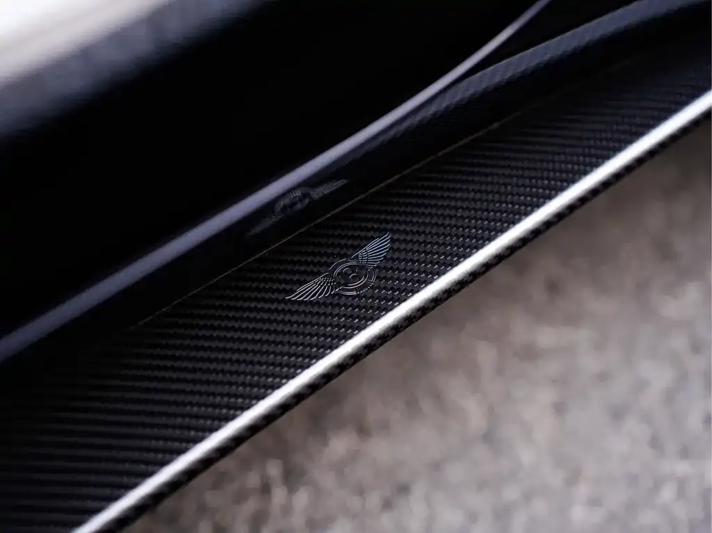 Bentley Flying Spur — фото 5