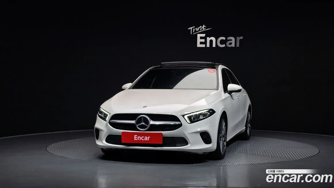 Mercedes-Benz A-Class — фото 10