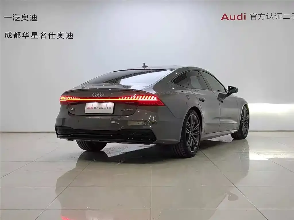 Audi A7 — фото 7