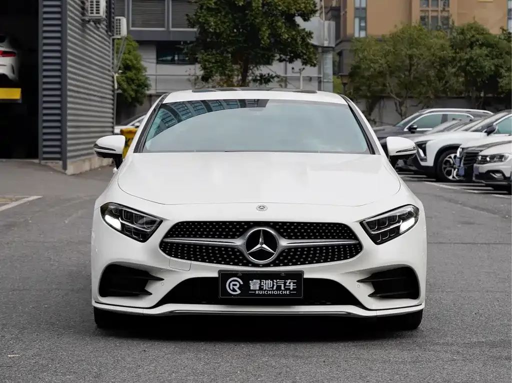 Mercedes-Benz CLS — фото 10
