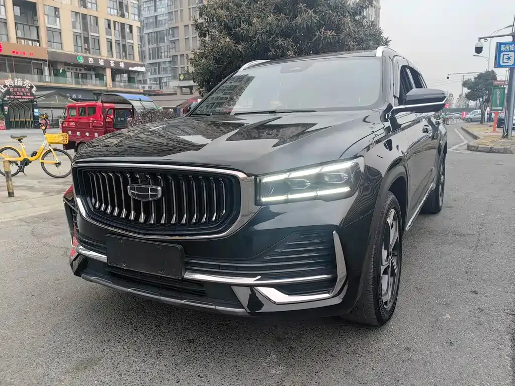 Geely Xingyue L — фото 1