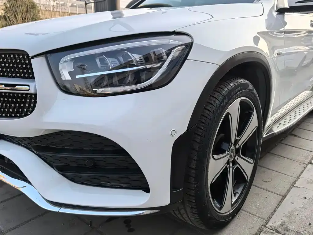 Mercedes-Benz GLC — фото 9