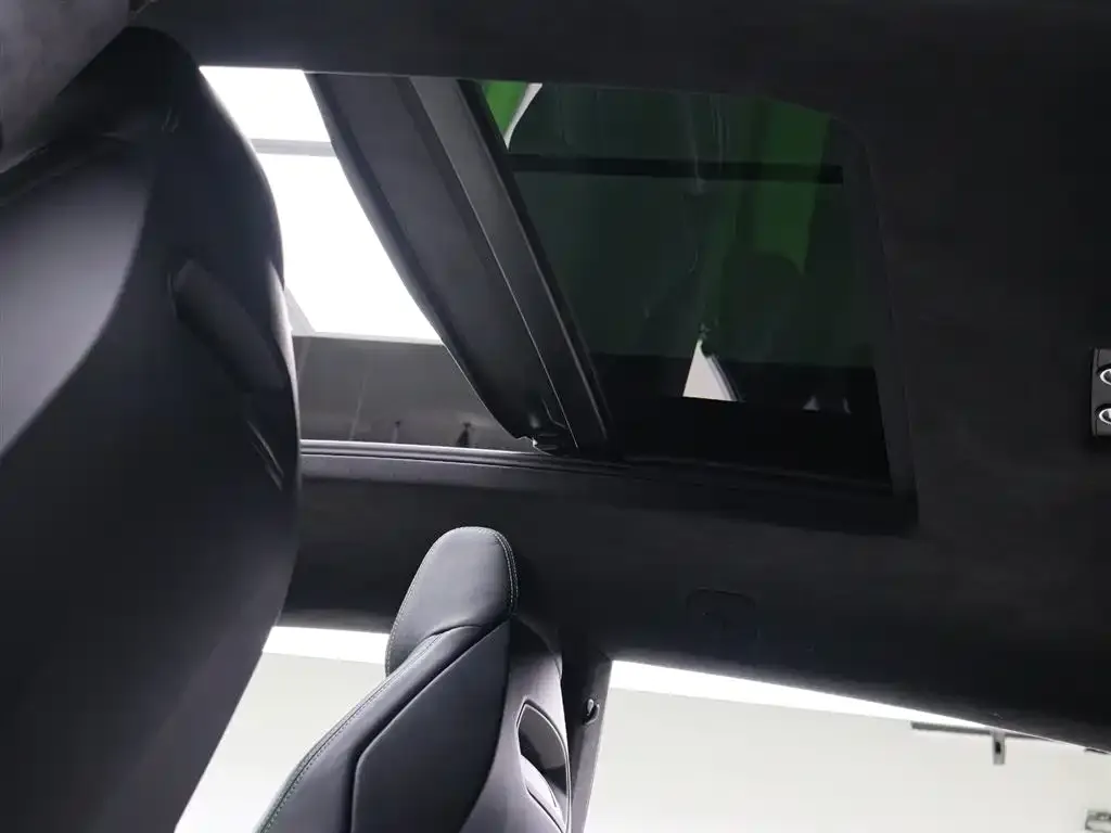 Lamborghini Urus — фото 2