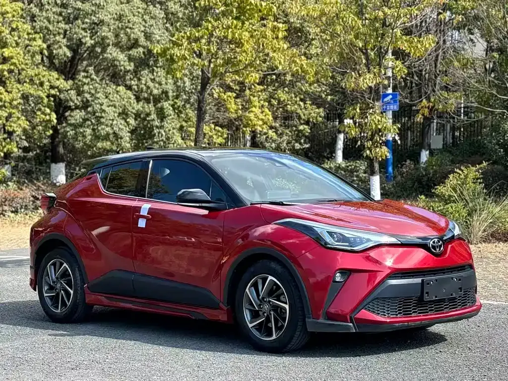 Toyota C-HR — фото 7