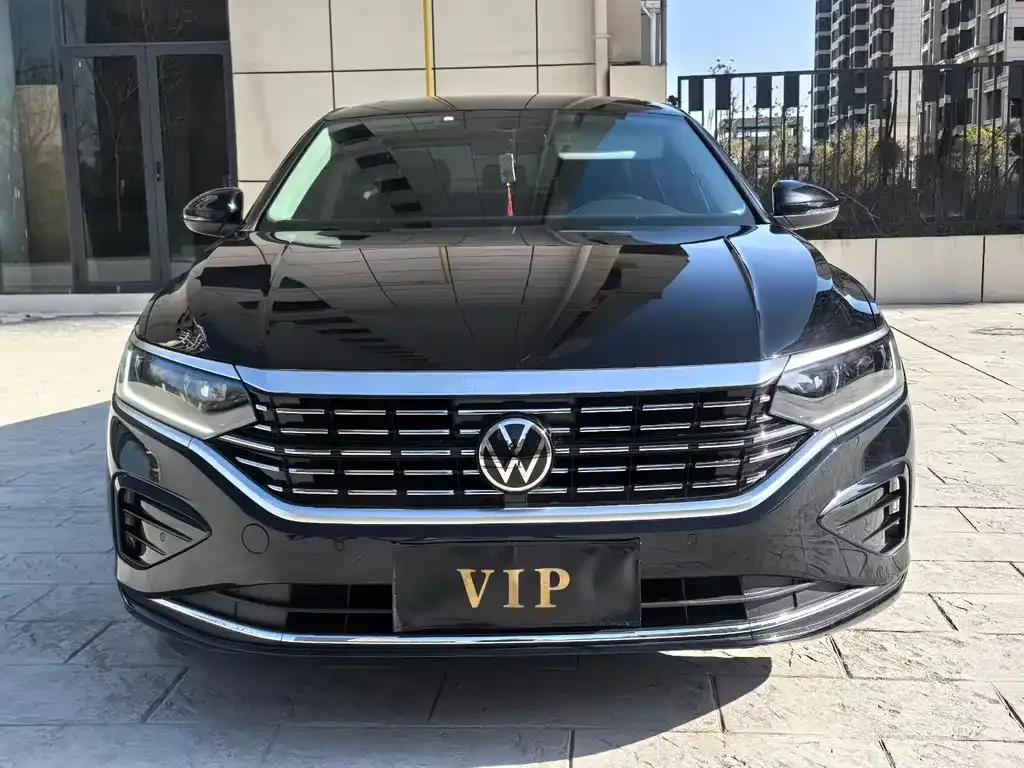 Volkswagen Passat — фото 5