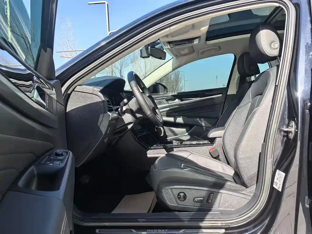 Volkswagen Passat — фото 8