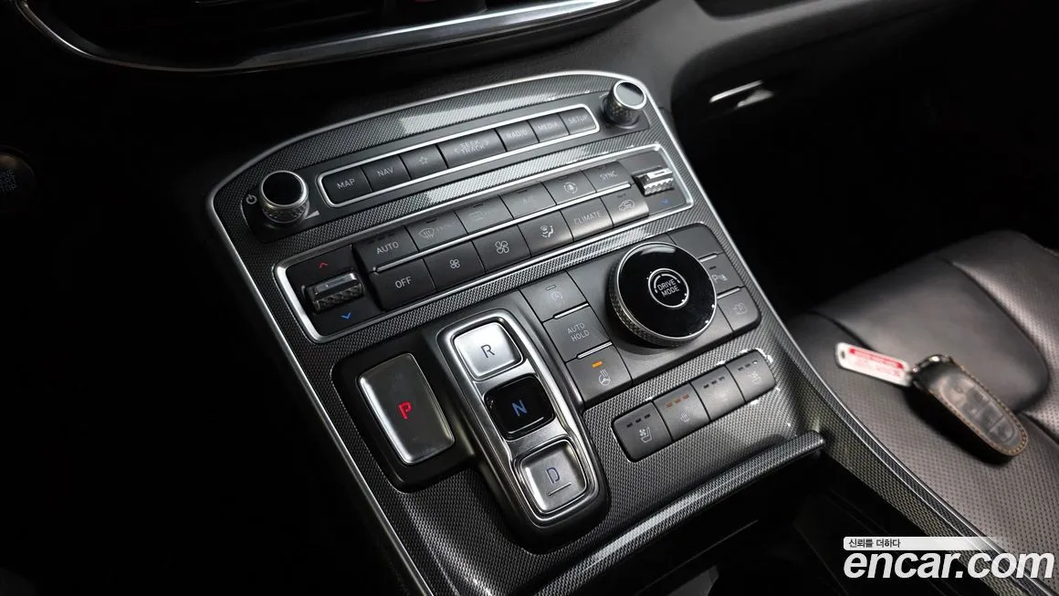 Hyundai Santafe — фото 8