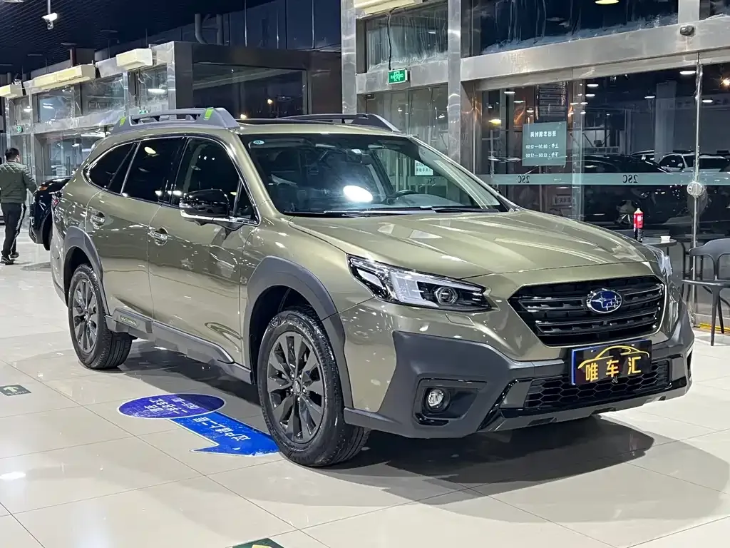 Subaru Outback — фото 4