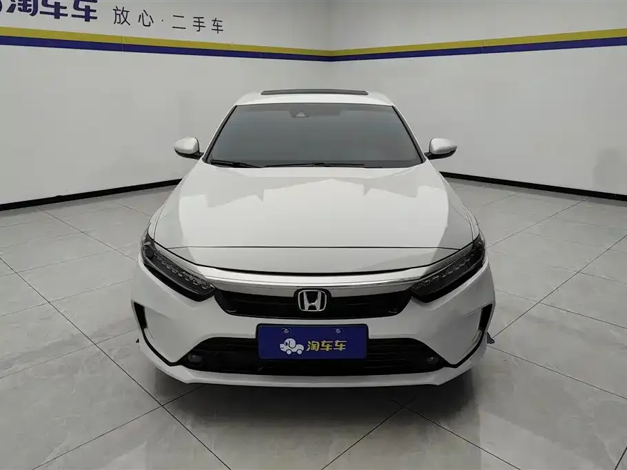 Honda Inspire — фото 8