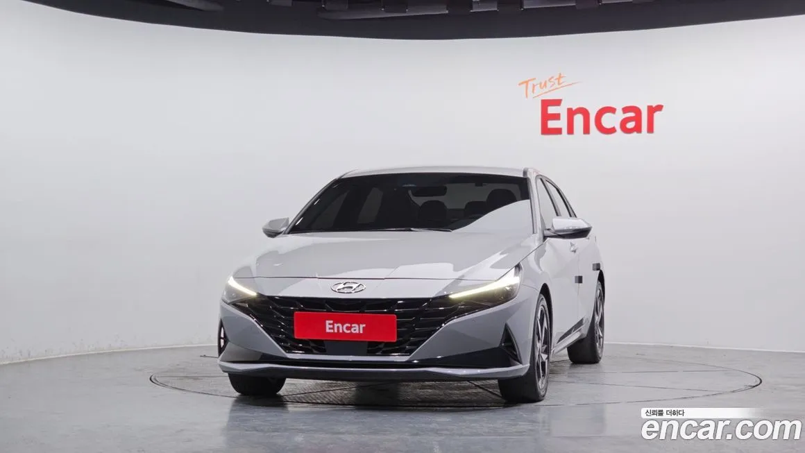 Hyundai AVANTE — фото 3