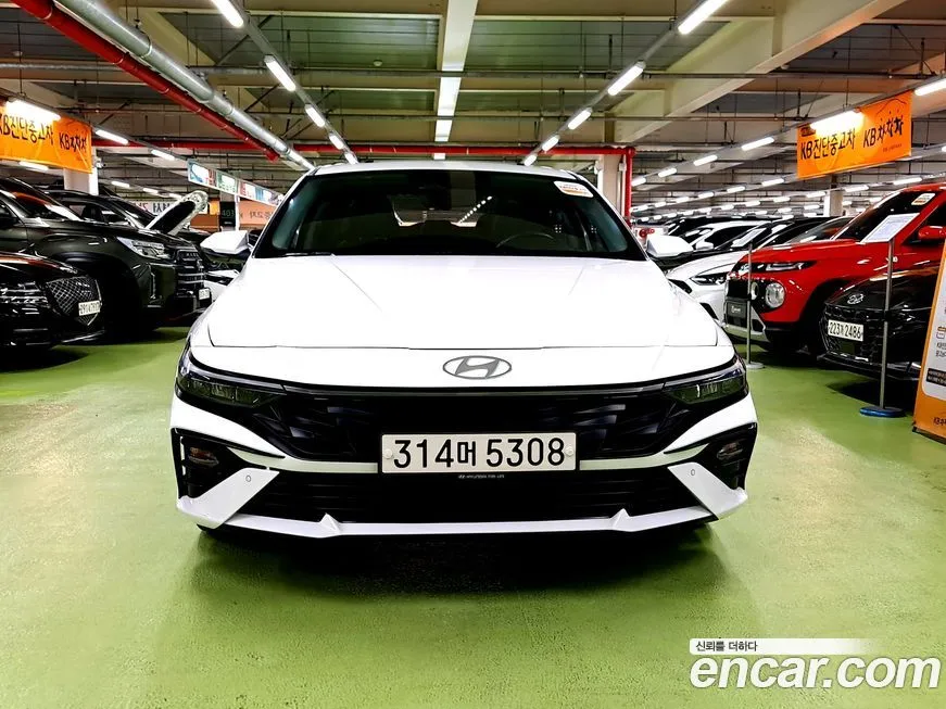 Hyundai AVANTE — фото 3