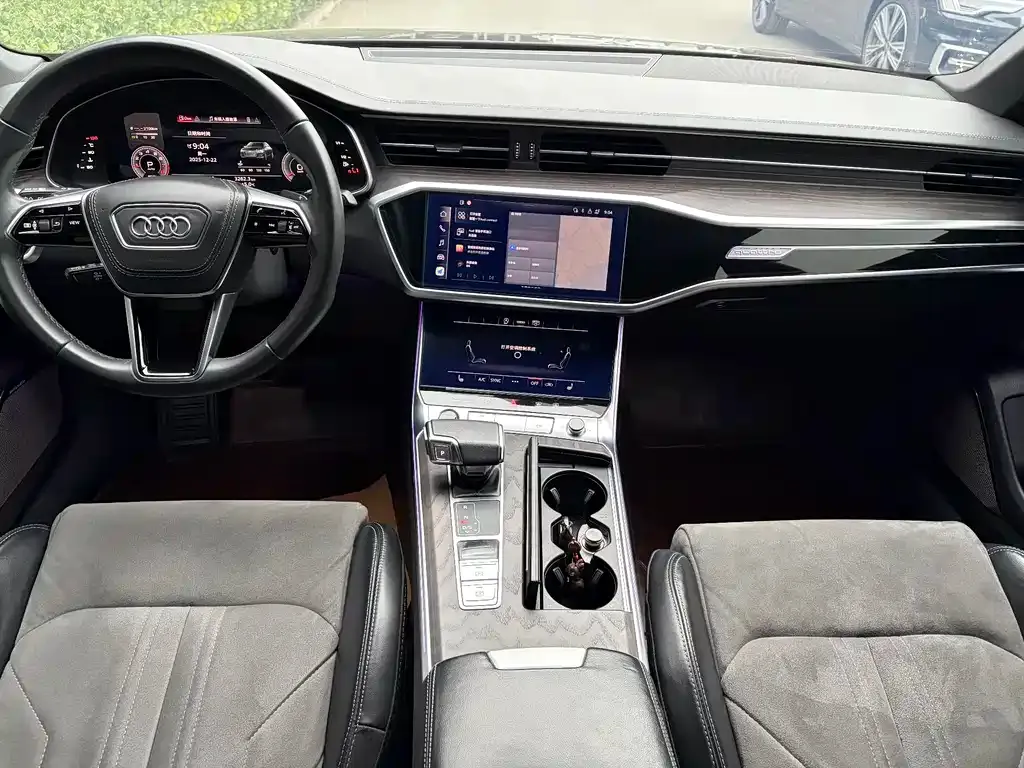 Audi A6L — фото 5