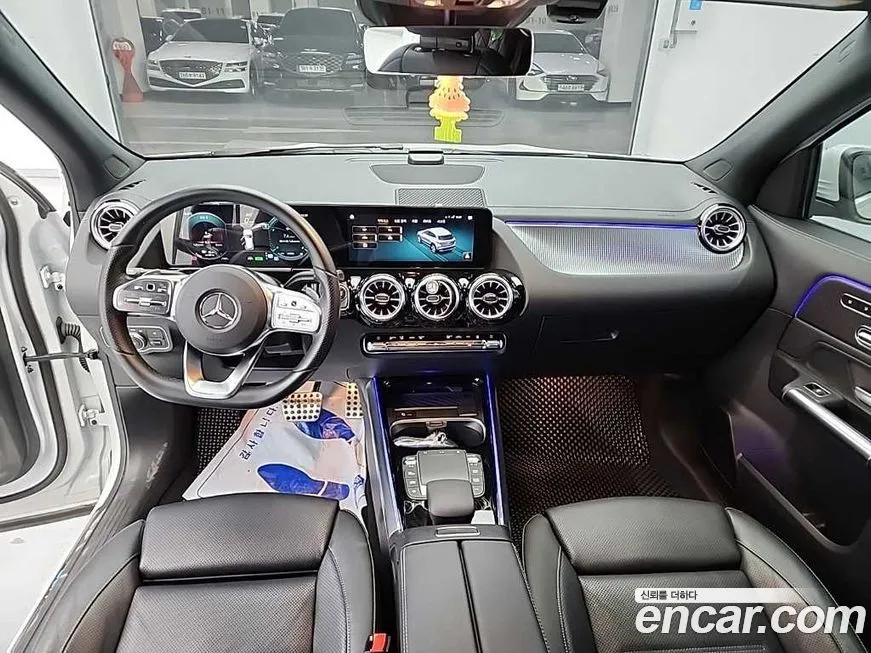 Mercedes-Benz EQA — фото 2