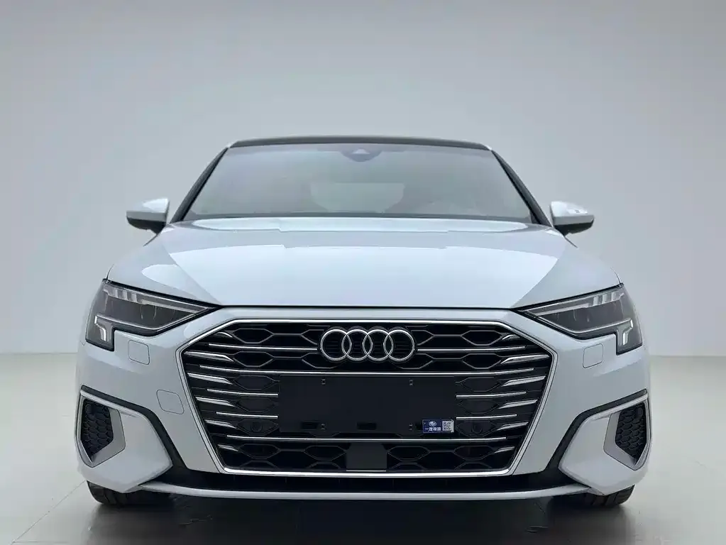 Audi A3 — фото 2