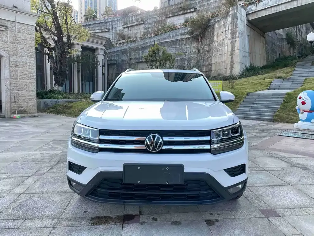Volkswagen Tharu — фото 2