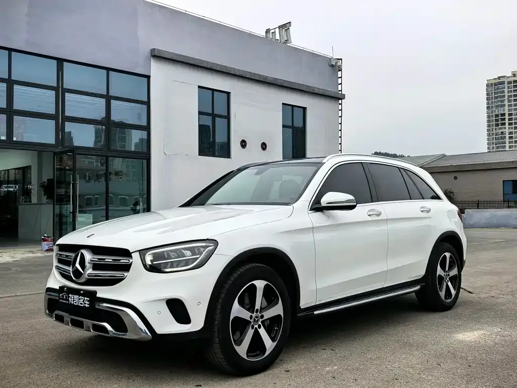 Mercedes-Benz GLC — фото 1