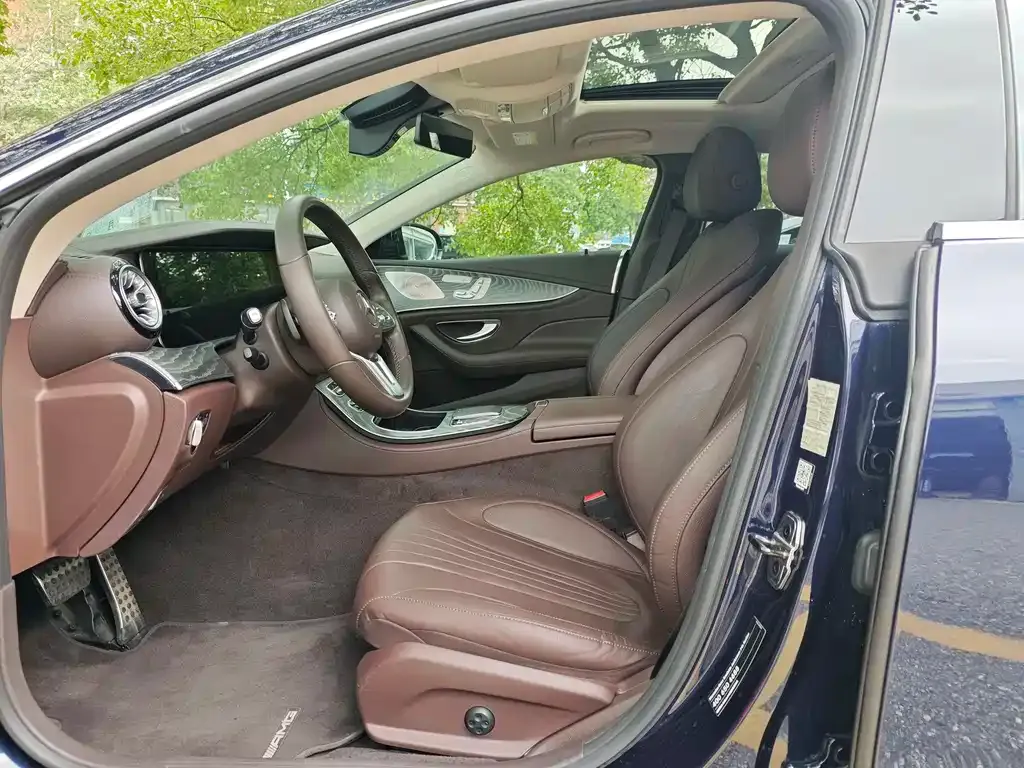 Mercedes-Benz CLS — фото 2