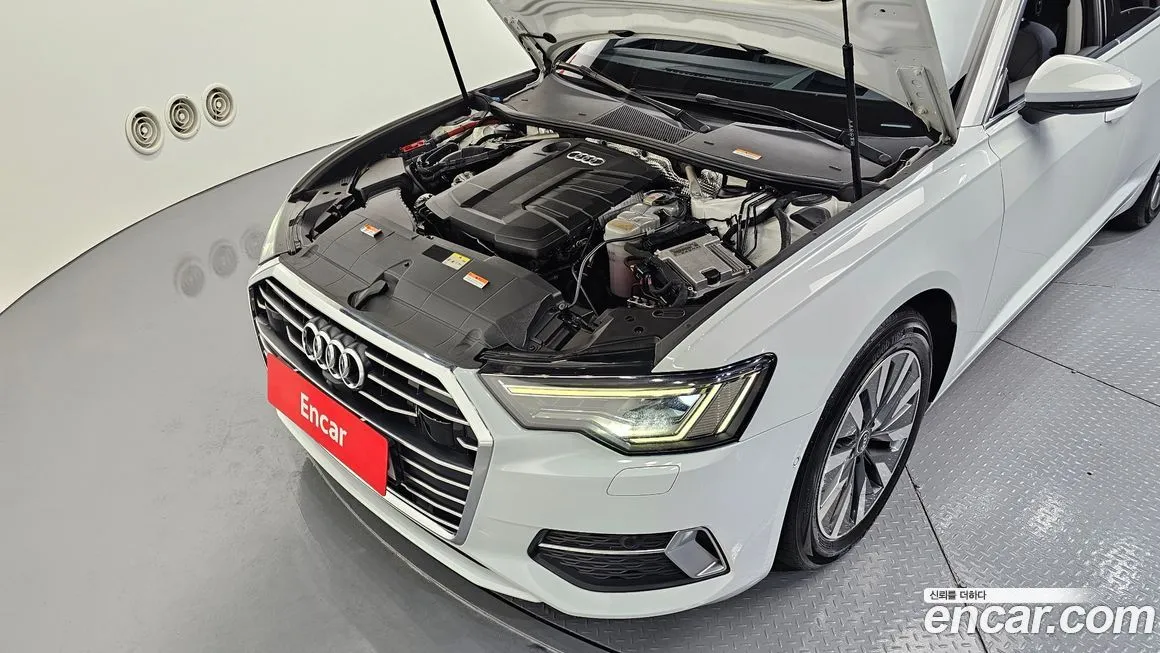 Audi A6 — фото 9