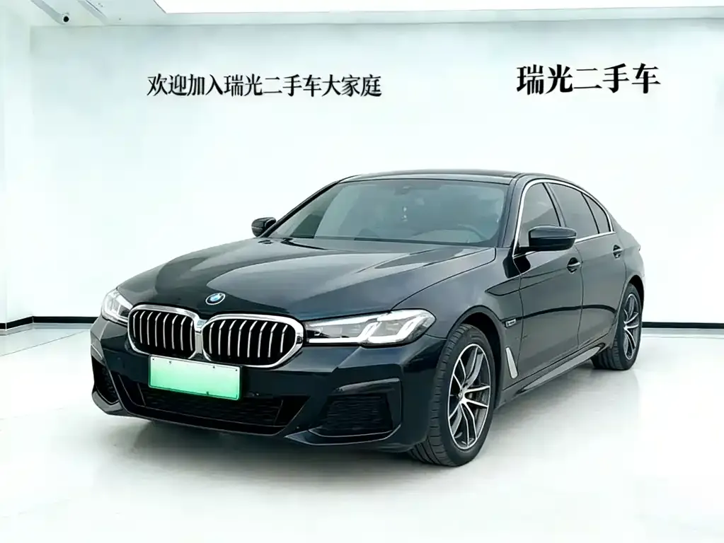 BMW 5 Series New Energy — фото 1