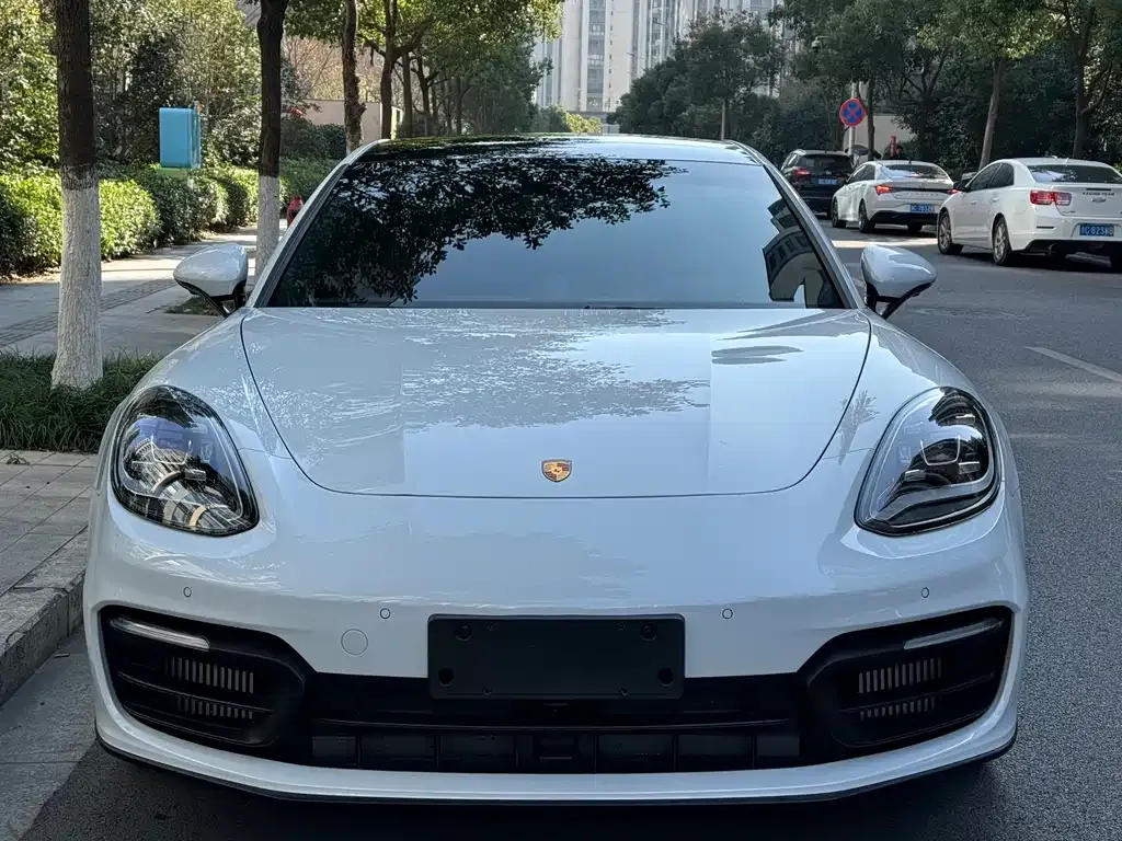 Porsche Panamera — фото 6