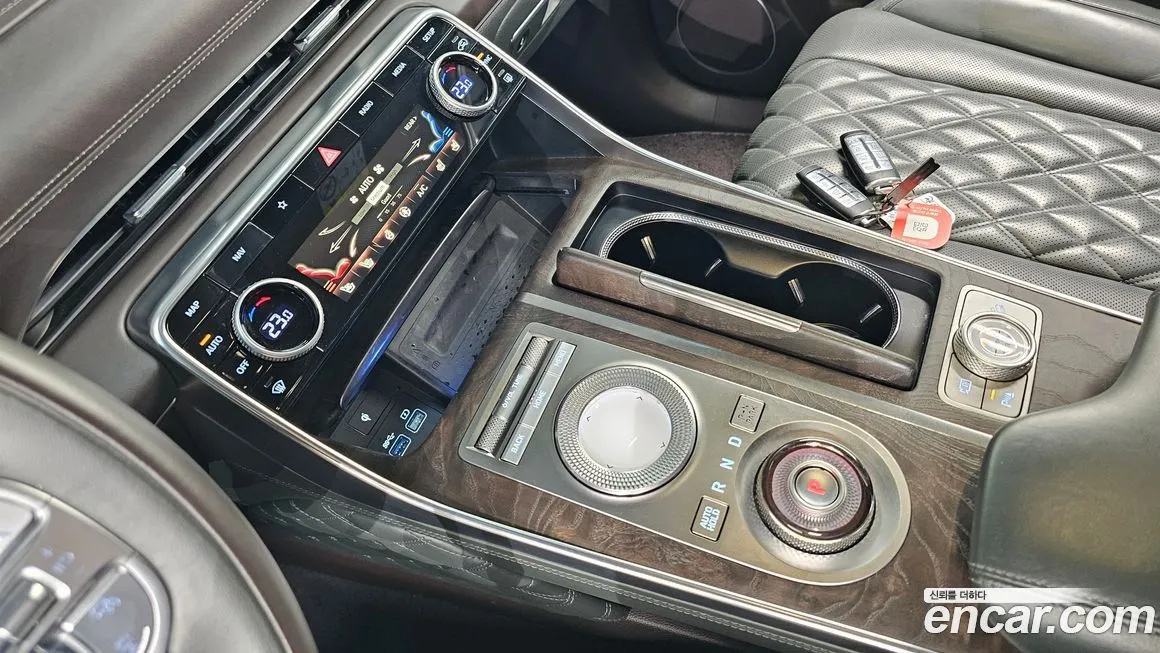 Genesis GV80 — фото 10