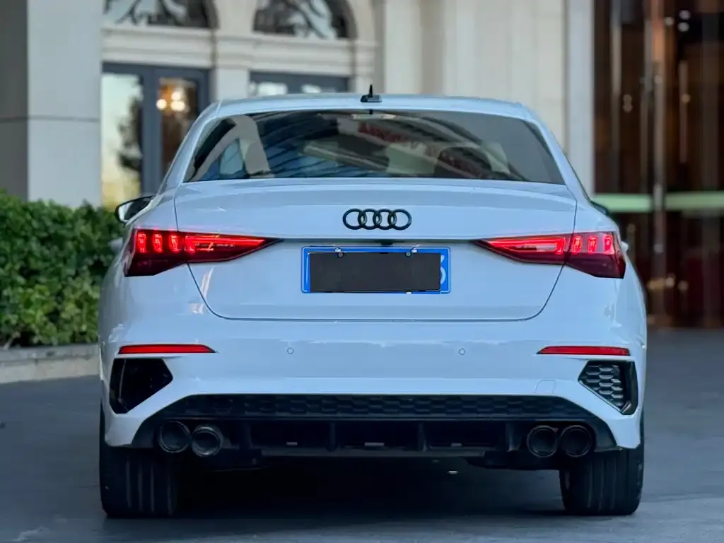 Audi A3 — фото 8