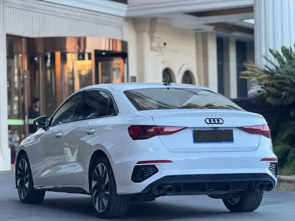 Audi A3 — фото 9