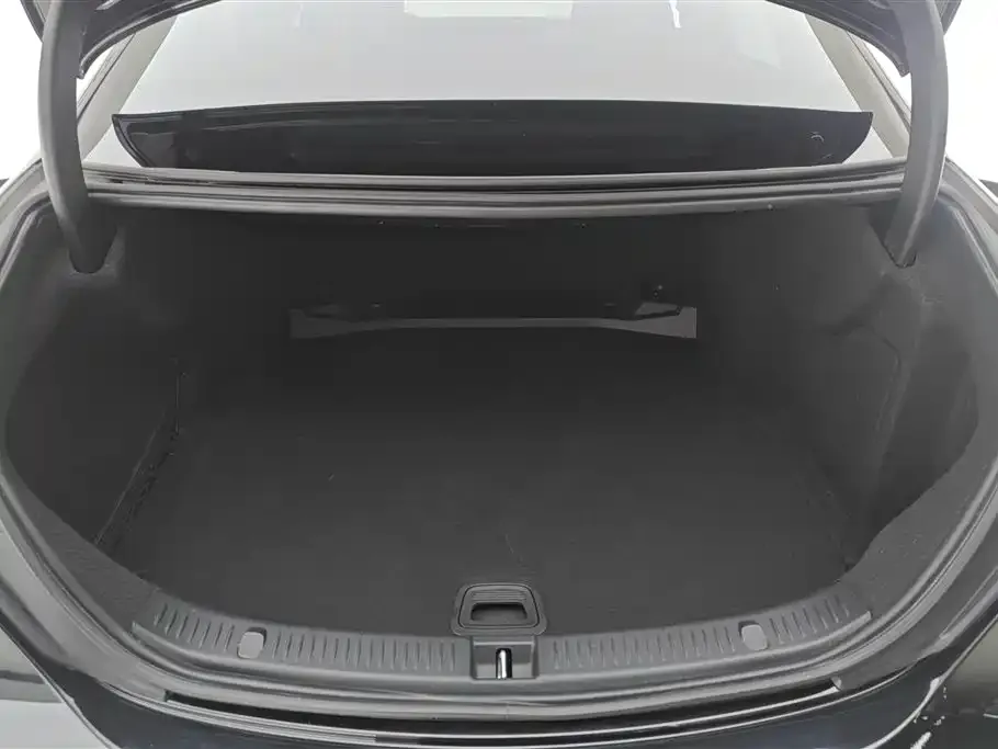 Mercedes-Benz E-Class (Import) — фото 6