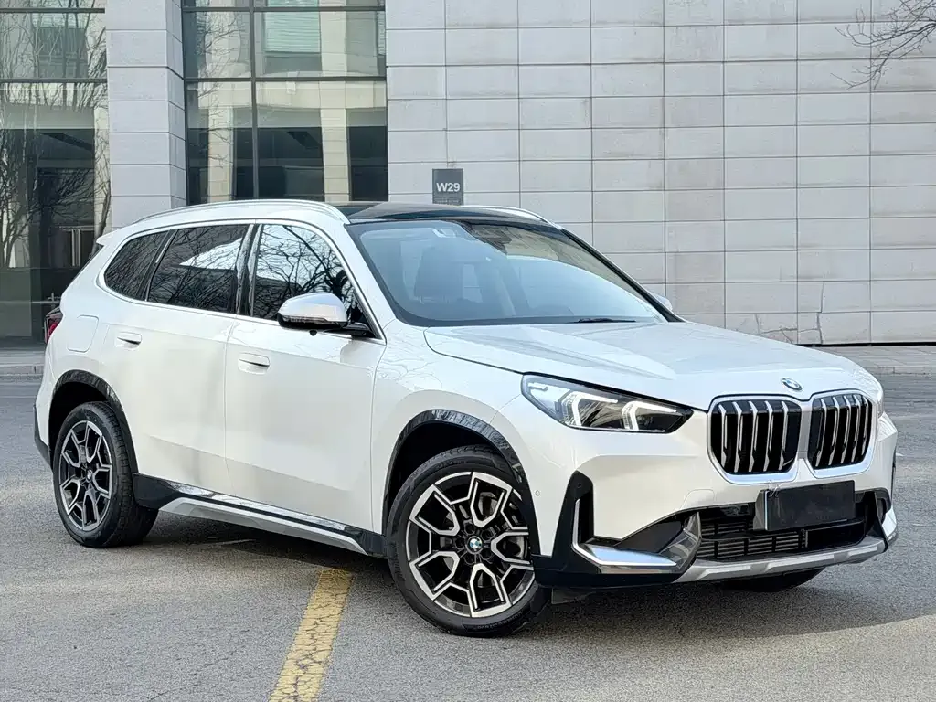 BMW X1 — фото 3