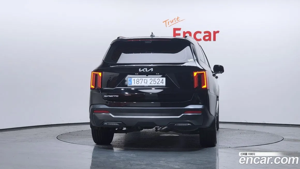Kia Sorento — фото 3
