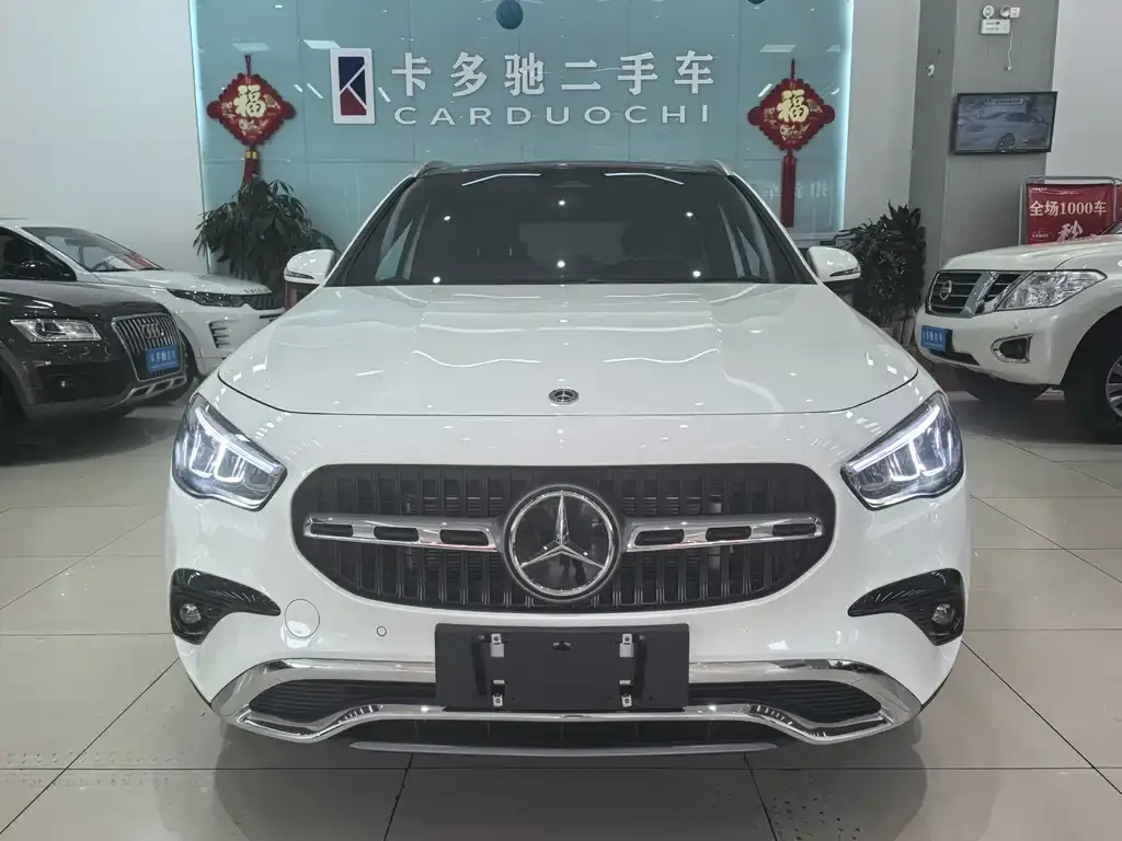 Mercedes-Benz GLA — фото 9