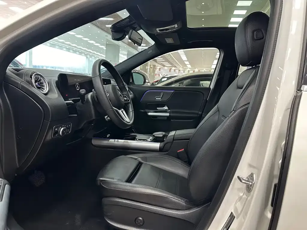 Mercedes-Benz GLA — фото 5