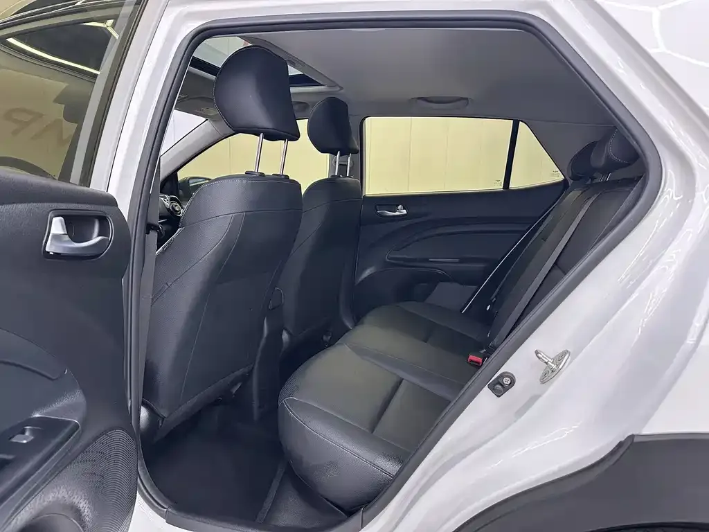 Kia KX1 — фото 6