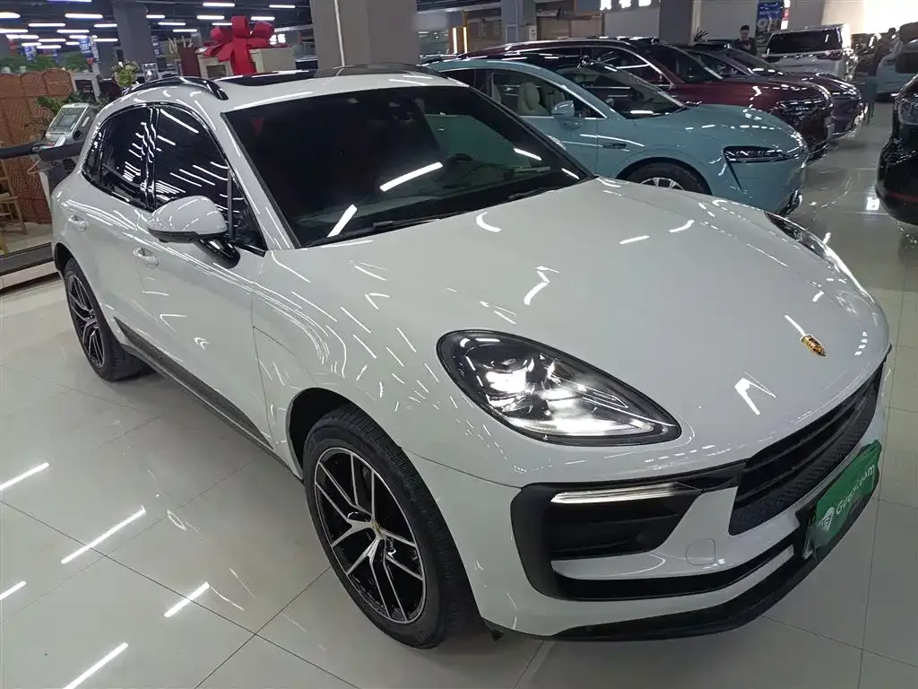 Porsche Macan — фото 6