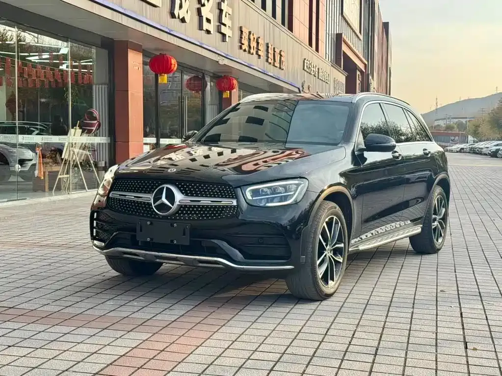 Mercedes-Benz GLC — фото 1