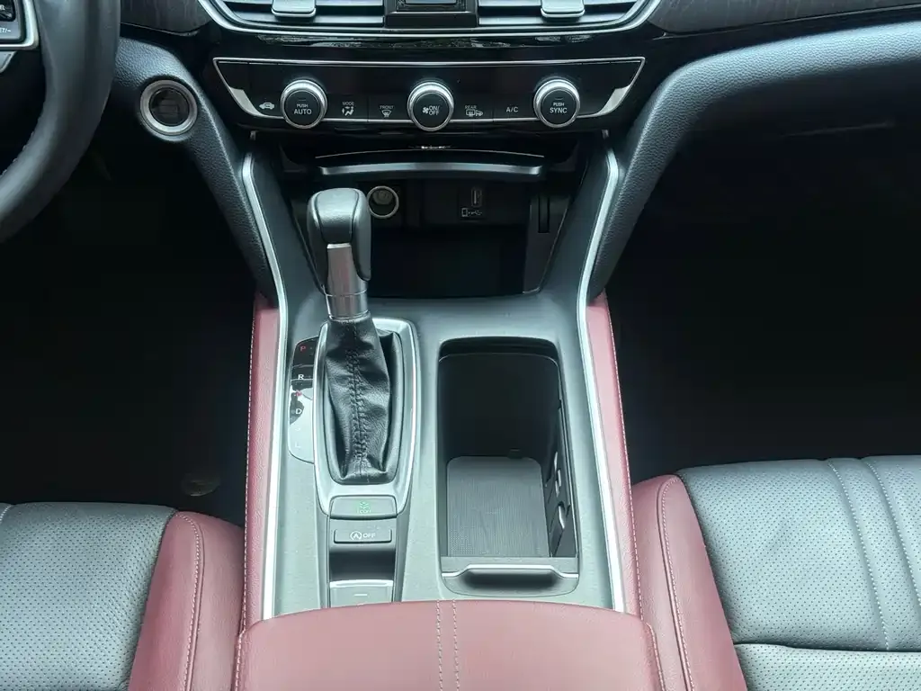 Honda Inspire — фото 2
