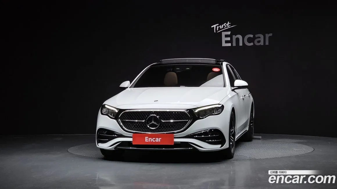 Mercedes-Benz E-Class — фото 4