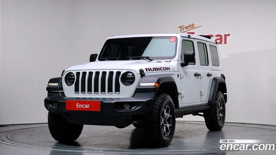 Jeep Wrangler — фото 1